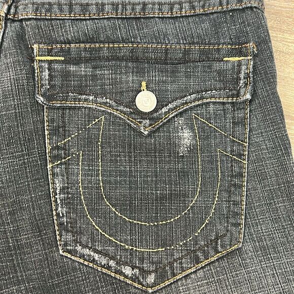 True Religion Men's Black Joey Distressed Straight Jeans Sz 36 - Picture 7 of 11